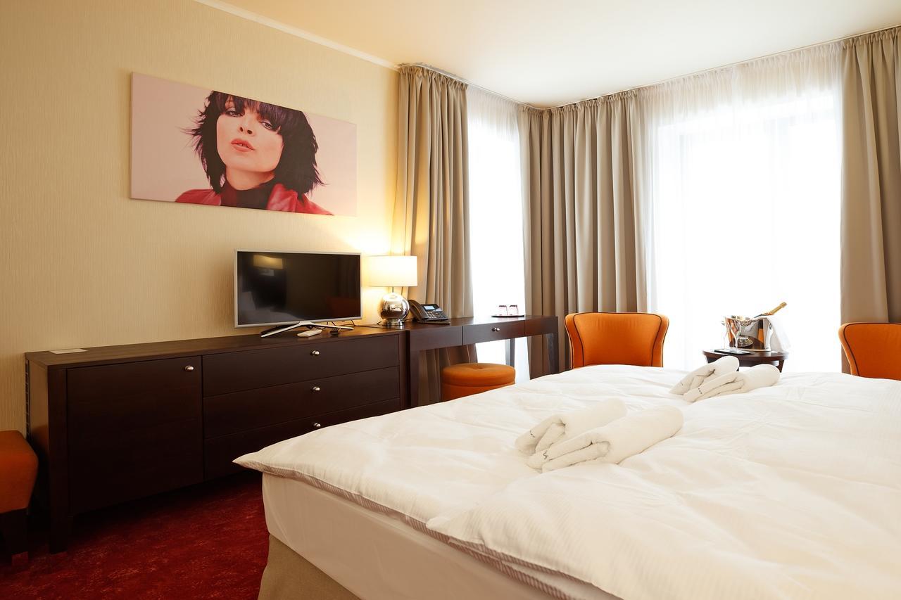 Hotel Bystra スニナ エクステリア 写真