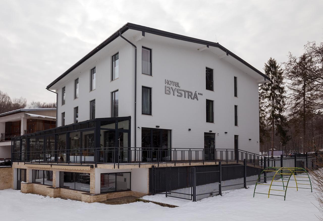 Hotel Bystra スニナ エクステリア 写真
